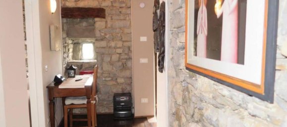 3 bedrooms House in Villafranca in Lunigiana, Italy No. 238032 39