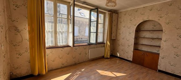 2 chambres Maison à Maine-et-Loire, France No. 291459 3