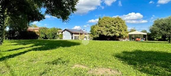 450m² Land in Padua, Italy No. 364029 2
