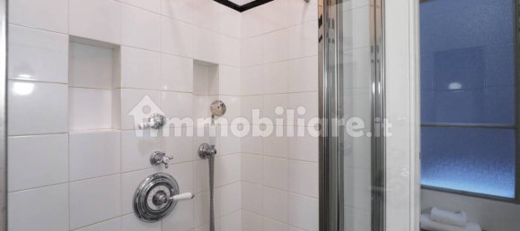 2 bedrooms Apartment in Milan, Italy No. 341018 18