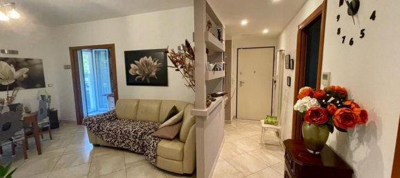 Квартира с 5 комнатами в Сестри Леванте, Италия № 83264 4