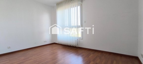 6 rooms Apartment in Ensisheim, France No. 152938 12