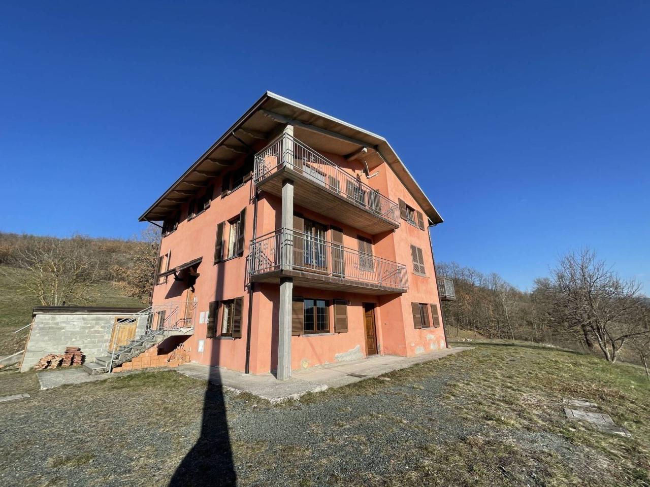 12 rooms Villa in Bardi, Italy No. 159348