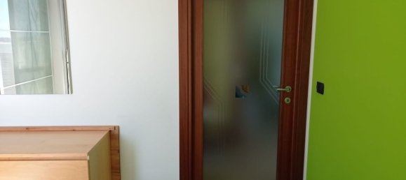 4 rooms Apartment in Turin, Italy No. 257233 5