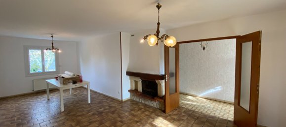 3 bedrooms House in Le Poinconnet, France No. 231306 2