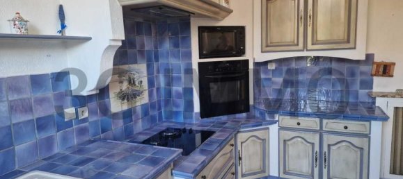 5 bedrooms Castles in La Penne-sur-Huveaune, France No. 191918 11