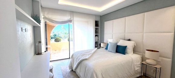 3 bedrooms Penthouse in Estepona, Spain No. 37163 23