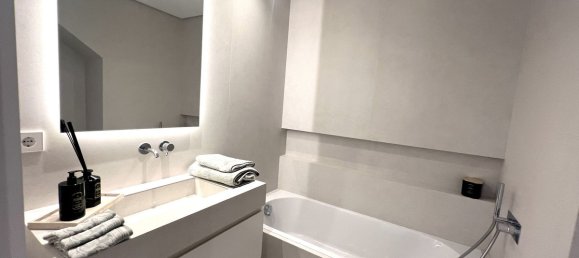 3 bedrooms Penthouse in Estepona, Spain No. 37163 10