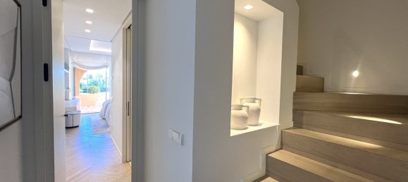 3 bedrooms Penthouse in Estepona, Spain No. 37163 22