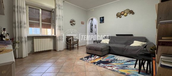 3 bedrooms Apartment in Naples, Italy No. 267680 4