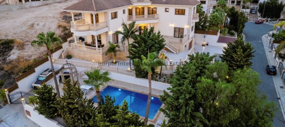 6 bedrooms Villa in Mouttagiaka, Cyprus No. 5154 4