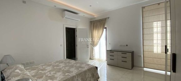 4 bedrooms Townhouse in Rabat, Malta No. 10401 11