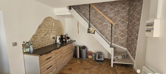 2 Schlafzimmer Haus in Ruelle-sur-Touvre, France, Nr. 302614 5