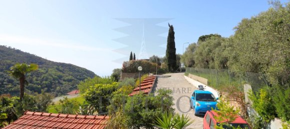 Вилла с 4 спальнями в Валлебона, Италия № 161597 17