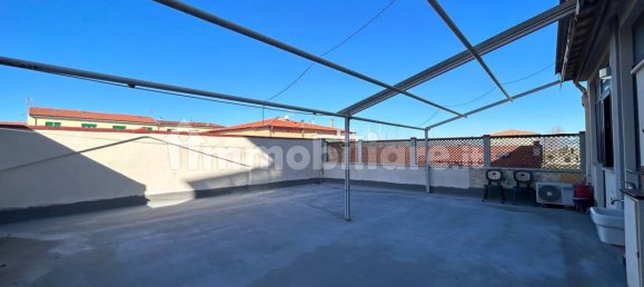 3 bedrooms Apartment in Pisa, Italy No. 51255 81