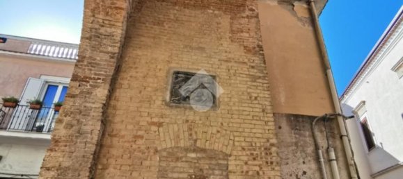 6غرفة قلاع في Torremaggiore, Italy رقم 31770 25