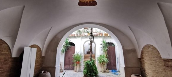 6غرفة قلاع في Torremaggiore, Italy رقم 31770 29