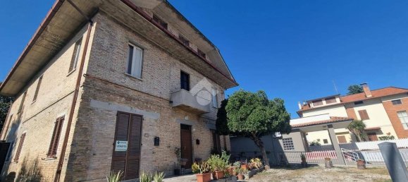 3 chambres Villa à Colli del Tronto, Italy No. 270121 2