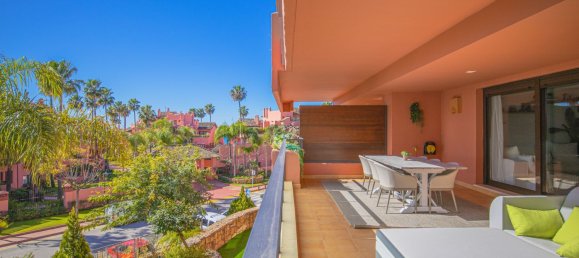 3 Schlafzimmer Wohnung in Estepona, Spain, Nr. 148424 8