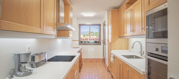 3 Schlafzimmer Wohnung in Estepona, Spain, Nr. 148424 2