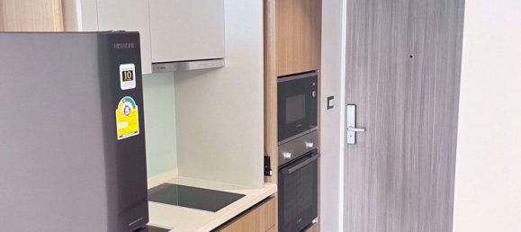 Кондоминиум  с 2 спальнями в CIRCLE SUKHUMVIT 31, Бангкок, Таиланд № 29972 3