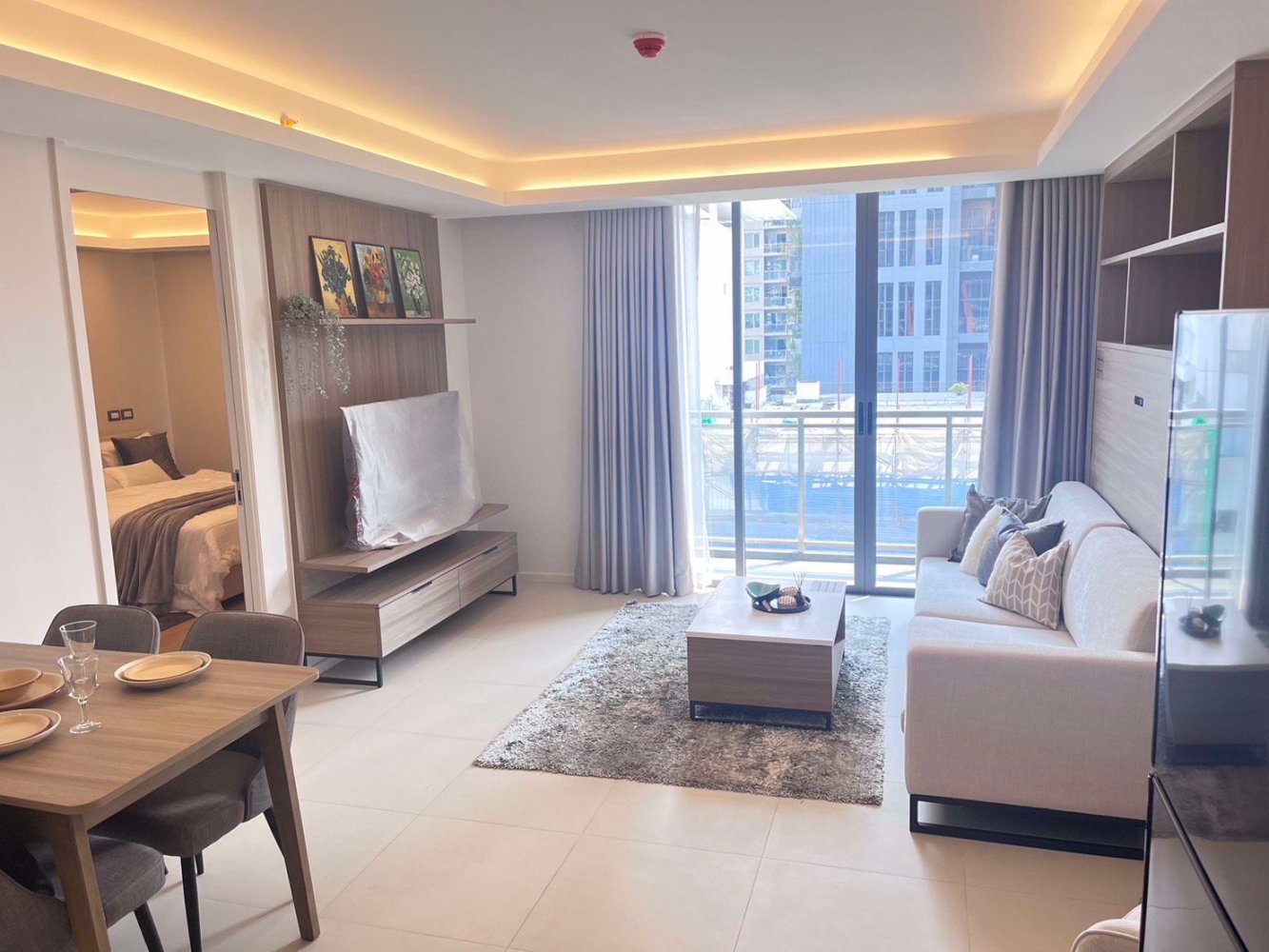 Кондоминиум  с 2 спальнями в CIRCLE SUKHUMVIT 31, Бангкок, Таиланд № 29972