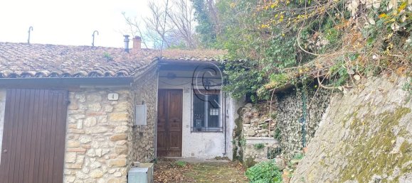 3 rooms Apartment in Verucchio, Italy No. 139376 2