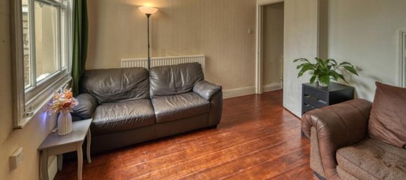 3 bedrooms House in Bristol, United Kingdom No. 2696 3