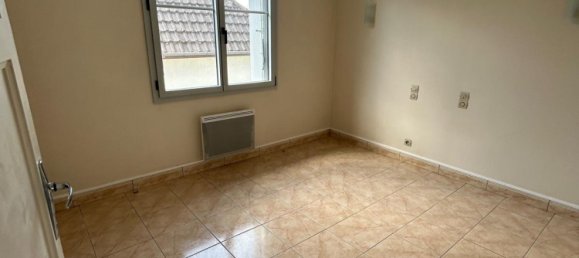 2 bedrooms House in Chatillon-sur-Indre, France No. 234530 7