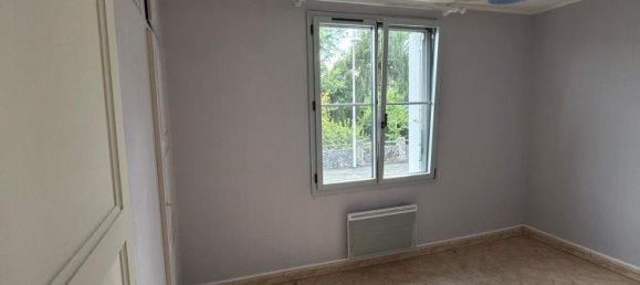 2 bedrooms House in Chatillon-sur-Indre, France No. 234530 9