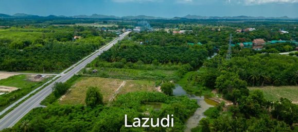  Commercial property in Hua Hin, Thailand No. 17081 10