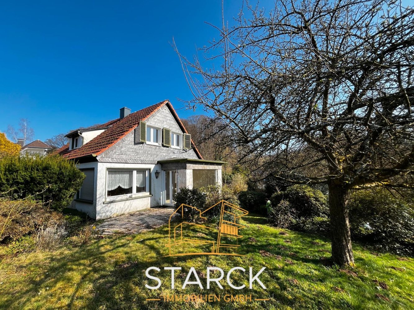 Casa de 3 dormitorios en Bergisch Gladbach, Germany No. 271222