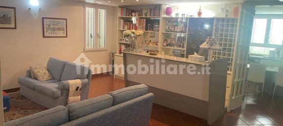 Villa T4 em Quartu Sant'Elena, Italy N.º 171019 6