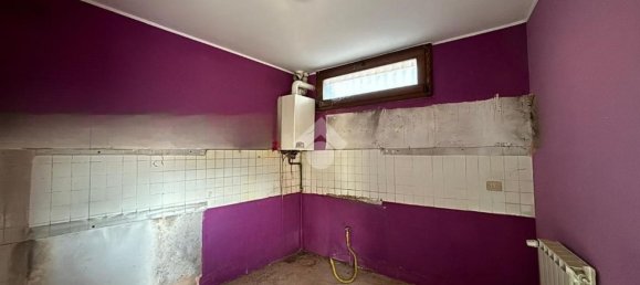 3 rooms House in Esine, Italy No. 4689 12