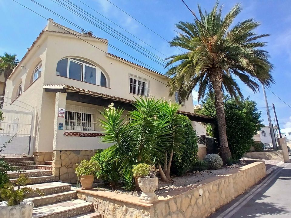 9 bedrooms Villa in Alicante, Spain No. 279533