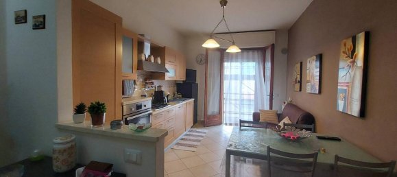 3-Zimmer Wohnung in Montemurlo, Italy, Nr. 71552 2