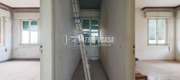 12 bedrooms Apartment in Coriano, Italy No. 326798 23