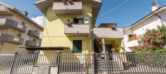 5غرفة منزل في Montesilvano, Italy رقم 269424 3