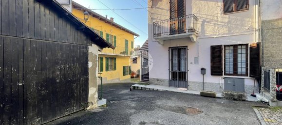 3 rooms House in San Mauro Torinese, Italy No. 31779 37