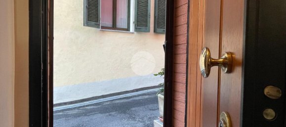 3 rooms House in San Mauro Torinese, Italy No. 31779 35