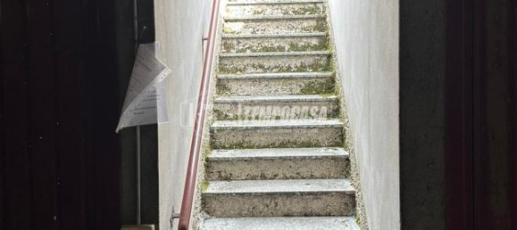 1-Zimmer Garage in Trezzo sull'Adda, Italy, Nr. 258142 3