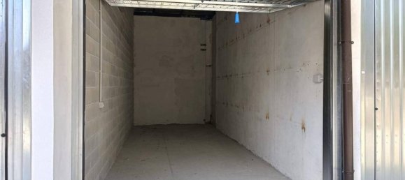 25m² Garage in Nichelino, Italy No. 66373 8