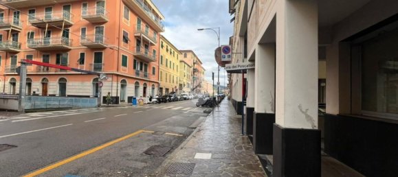 24m² Commercial property in Lavagna, Italy No. 83027 4