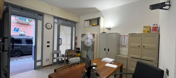 24m² Commercial property in Lavagna, Italy No. 83027 6