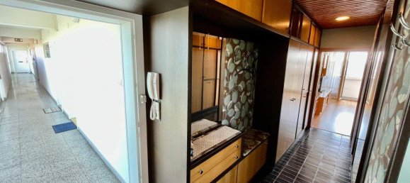 3-salle Appartement à St. Polten, Austria No. 135540 9