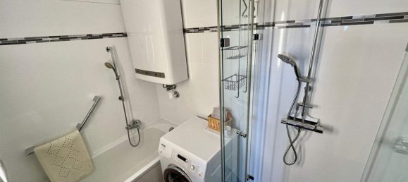 3-salle Appartement à St. Polten, Austria No. 135540 8