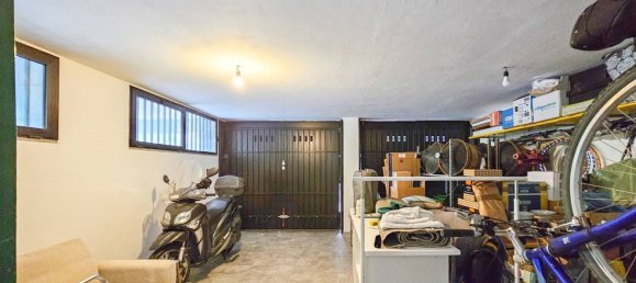 9-Zimmer Doppelhaus in Buccinasco, Italy, Nr. 336962 4