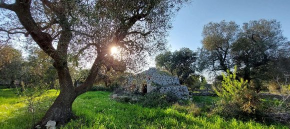 Земельный участок с 1 комнатой в Каровиньо, Италия № 116884 4