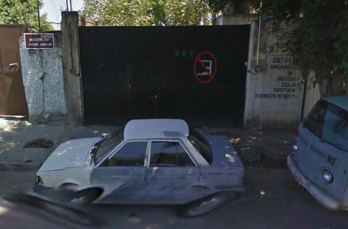 Gewerbliche Immobilie in Tlaquepaque, Mexico 1074m², Nr. 199896