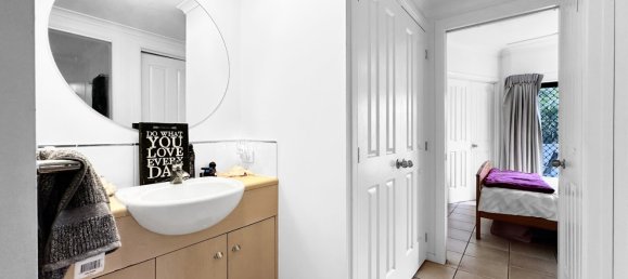 2 bedrooms Apartment in Cairns North, Australia No. 449 7